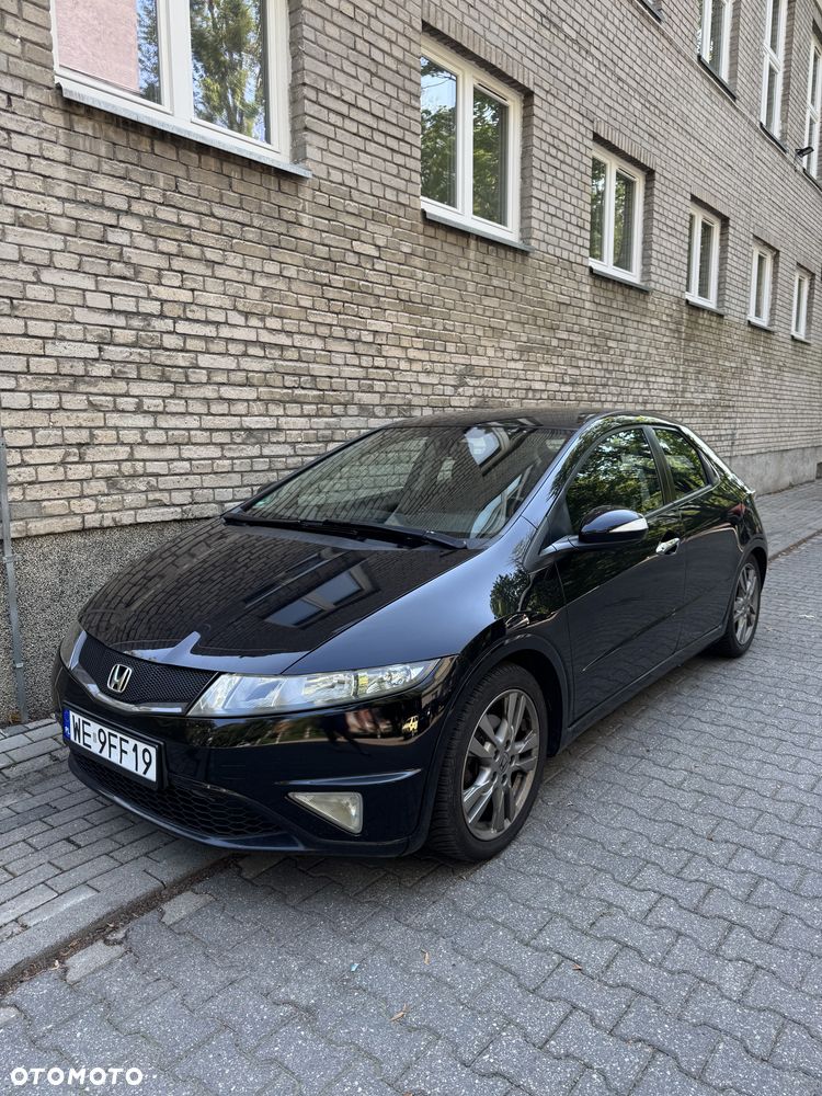 Honda Civic 1.8 Comfort - 1