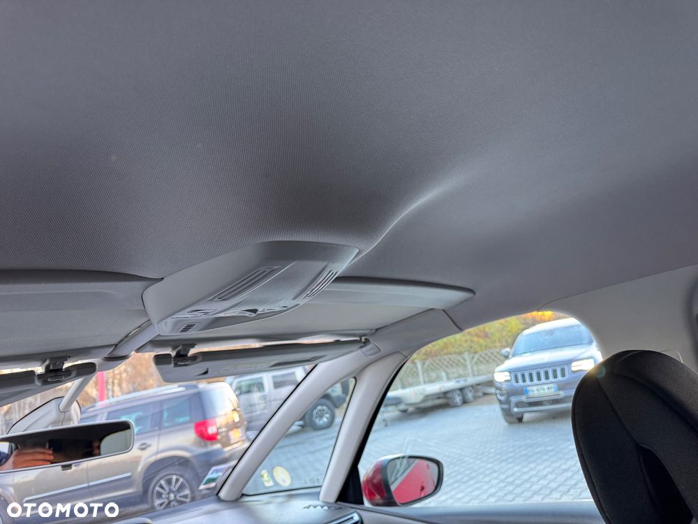 Citroën C4 Picasso 1.6 BlueHDi Shine S&S - 31