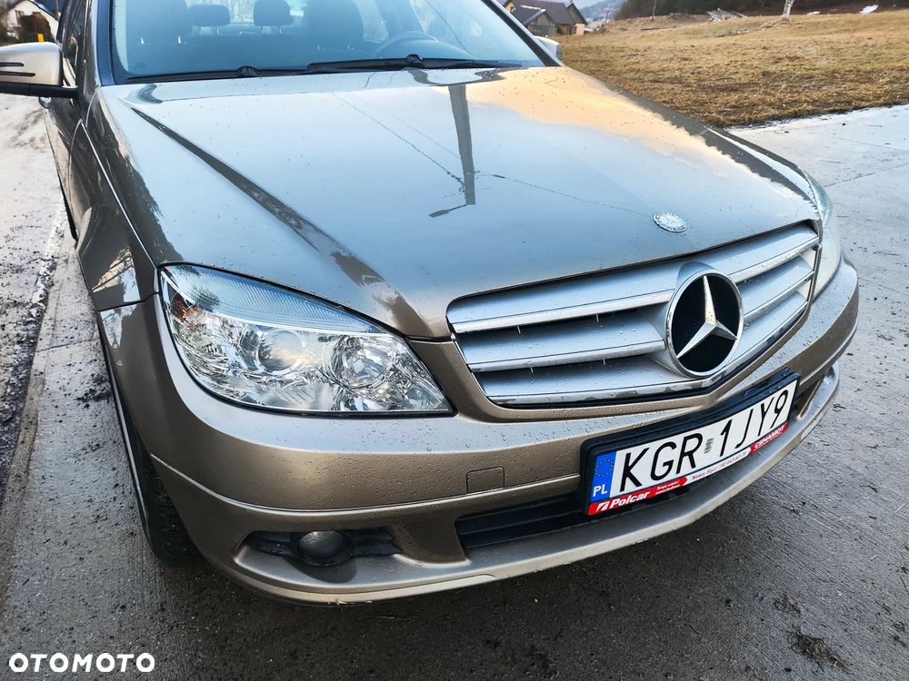Mercedes-Benz Klasa C 200 CDI DPF Classic - 22