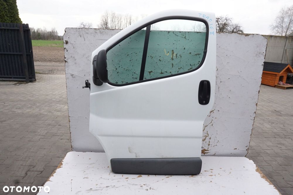 DRZWI LEWY PRZÓD RENAULT TRAFIC 2 II - 1