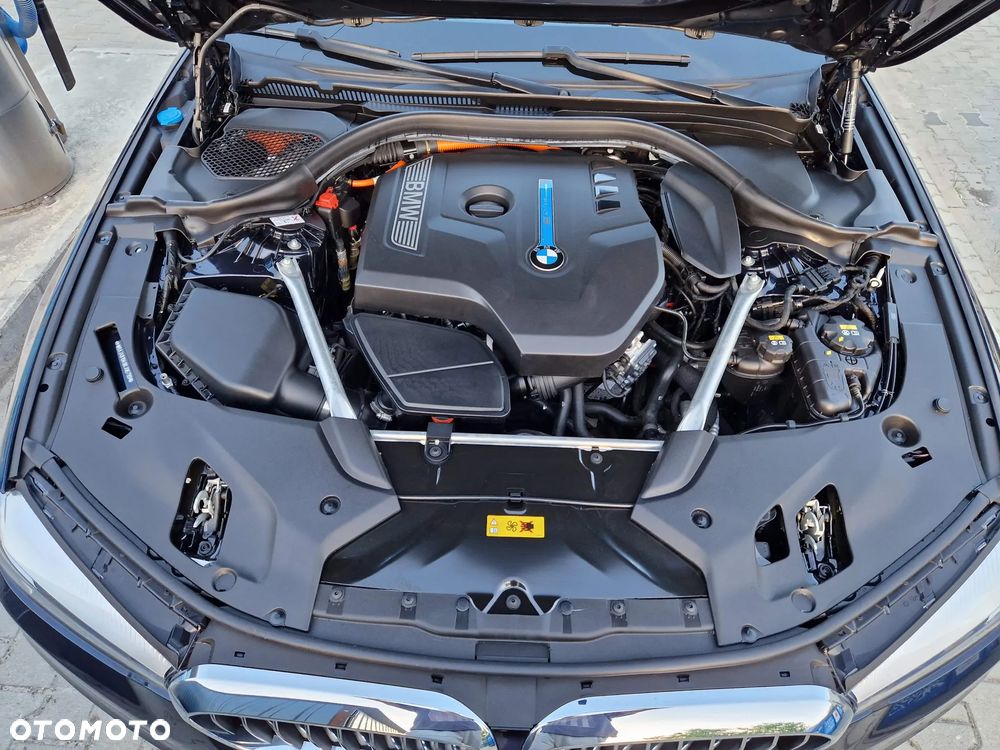 BMW Seria 5 530e iPerformance GPF Luxury Line sport - 7