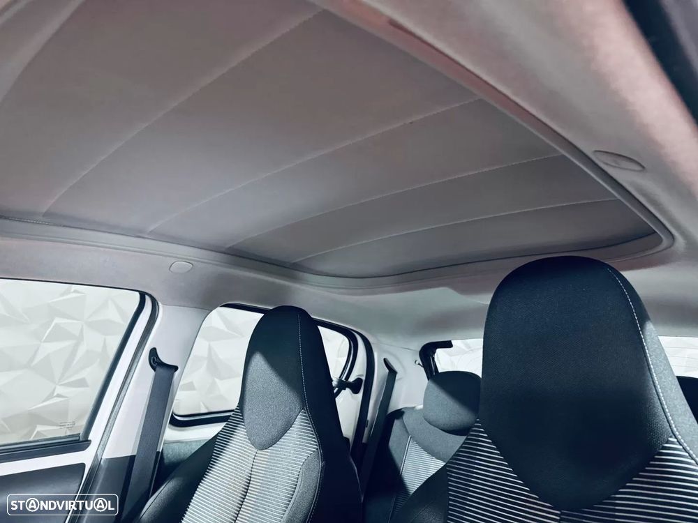 Peugeot 108 1.2 PureTech Top! Allure - 32