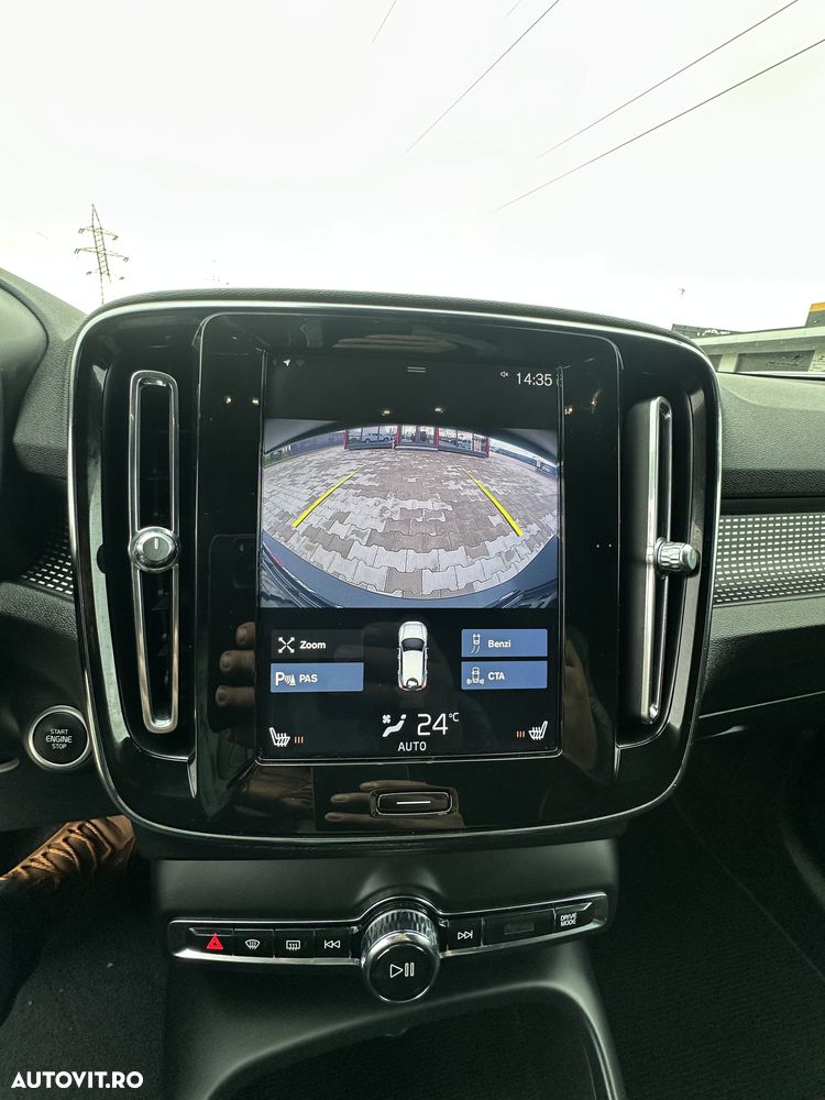 Volvo XC 40 D3 R-Design - 11