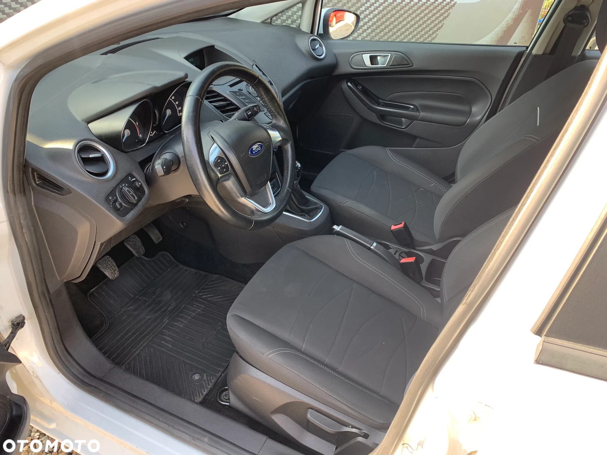 Ford Fiesta - 5