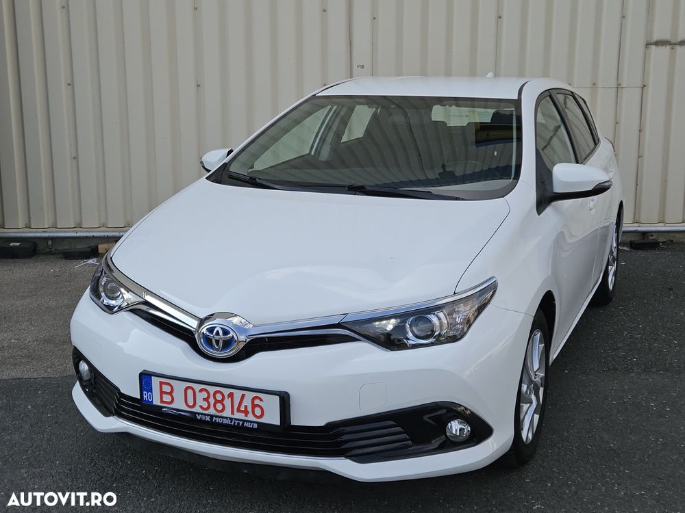 Toyota Auris - 2