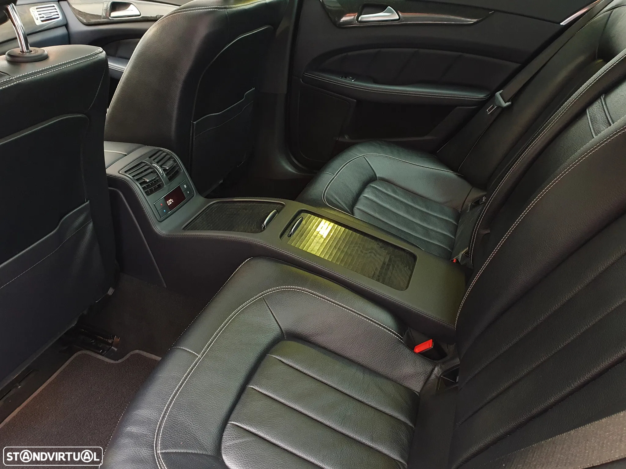 Mercedes-Benz CLS 250 d - 26