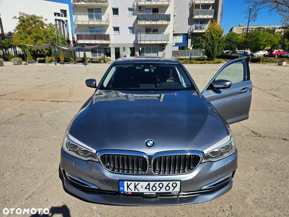 BMW Seria 5 540i GPF xDrive Luxury Line - 23