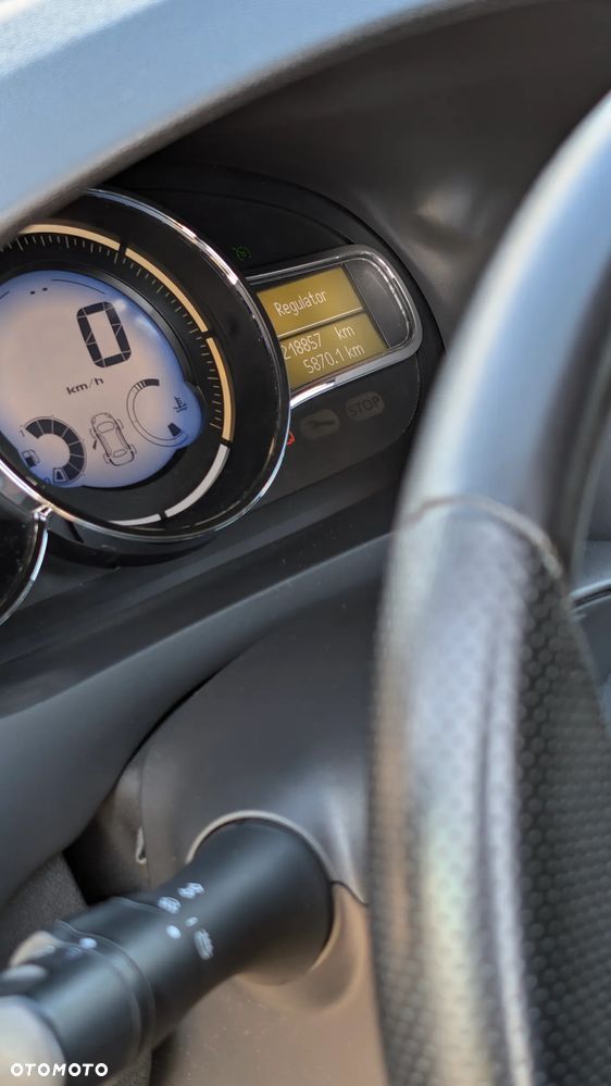 Renault Fluence 1.5 dCi Limited - 13