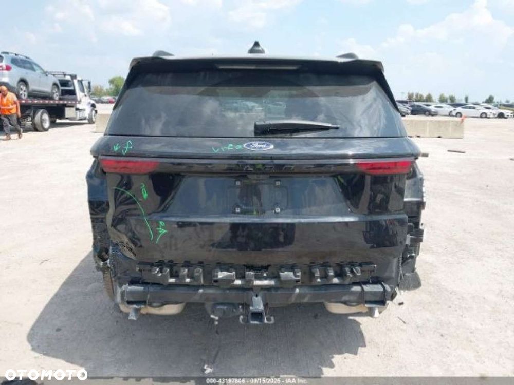 Ford Explorer - 6
