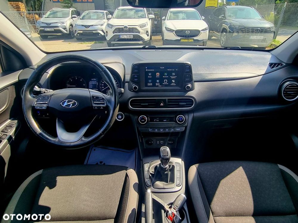 Hyundai Kona - 12