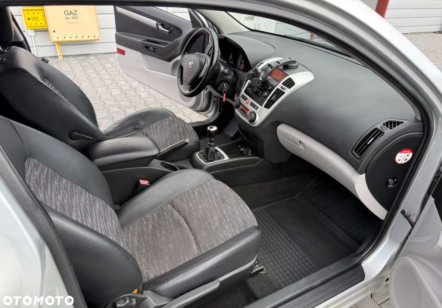 Kia ProCeed - 19
