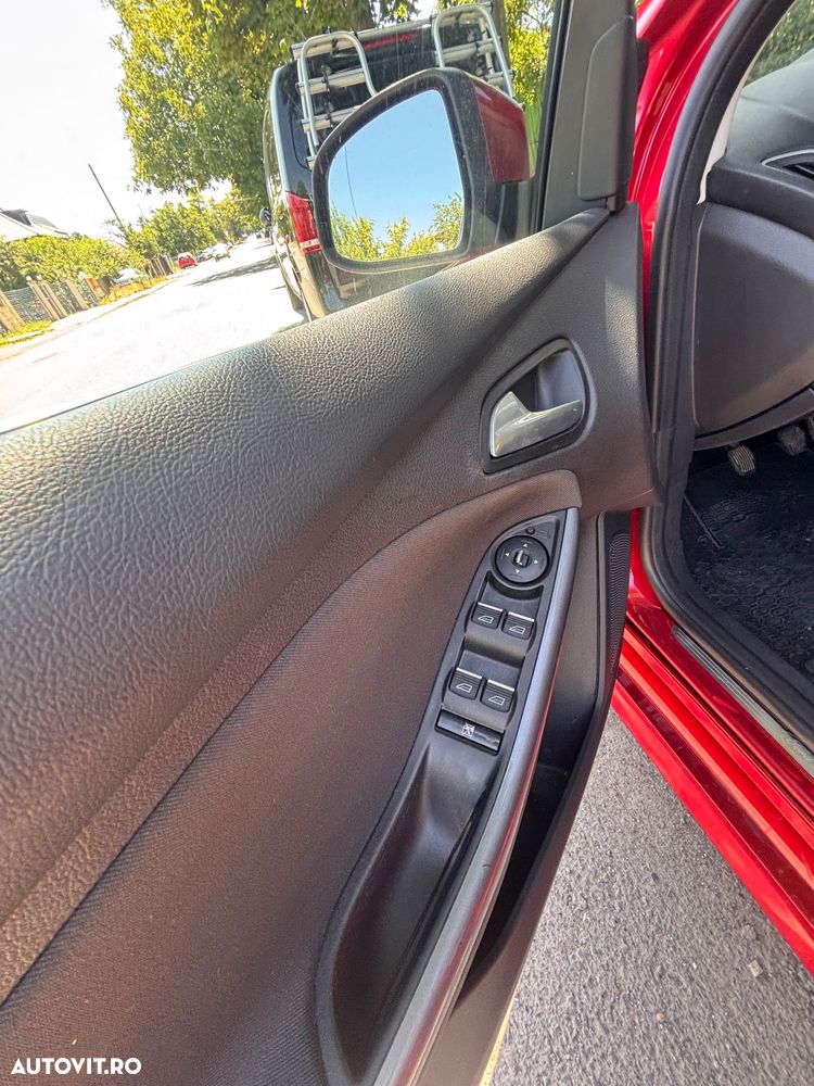 Ford Focus 1.6 EcoBoost Start Stop Sport - 10