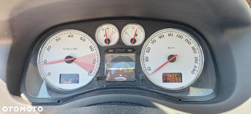Peugeot 307 CC 1.6 Intense - 15