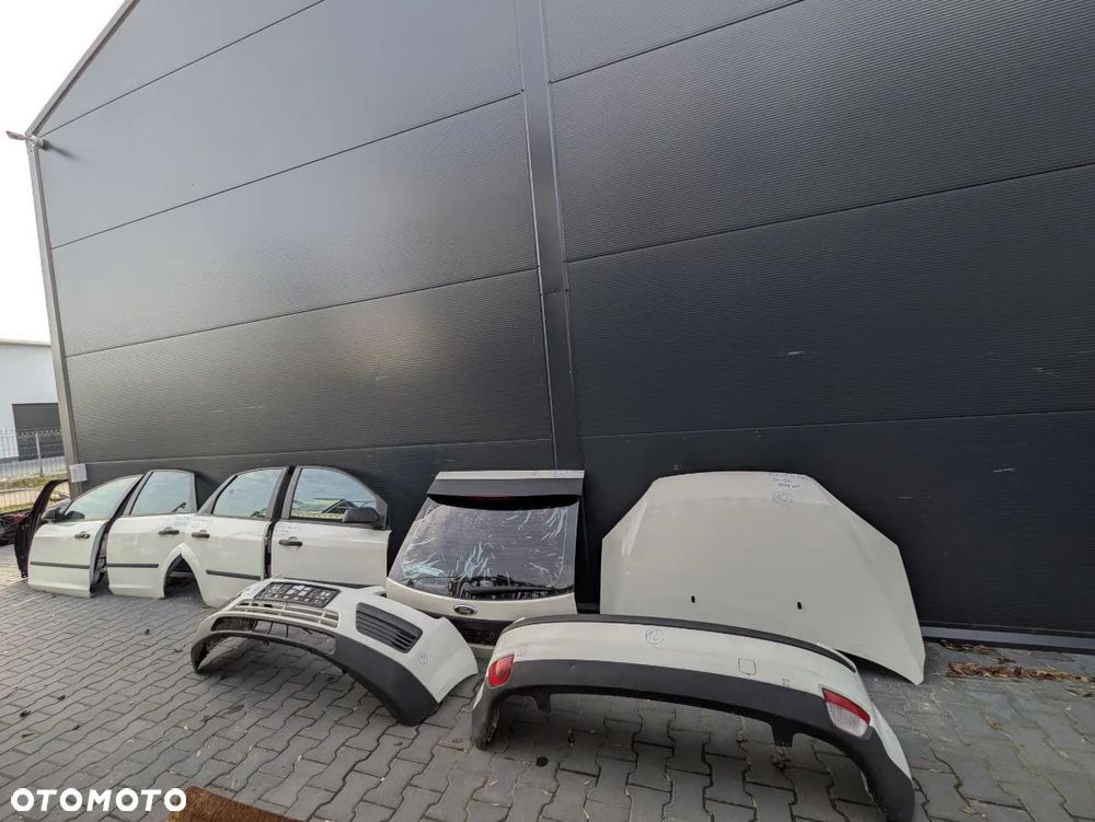 FORD FOCUS MK2 HATCHBACK DRZWI / KLAPA / MASKA / ZDERZAK - 1