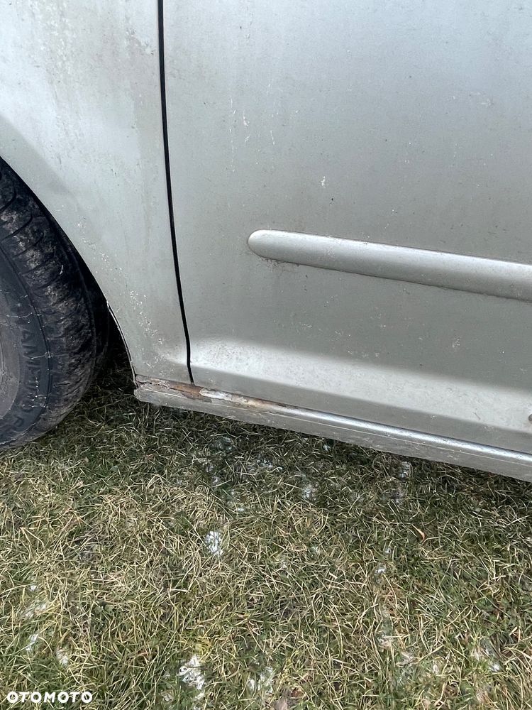 Volkswagen Golf Plus 1.6 Comfortline - 4