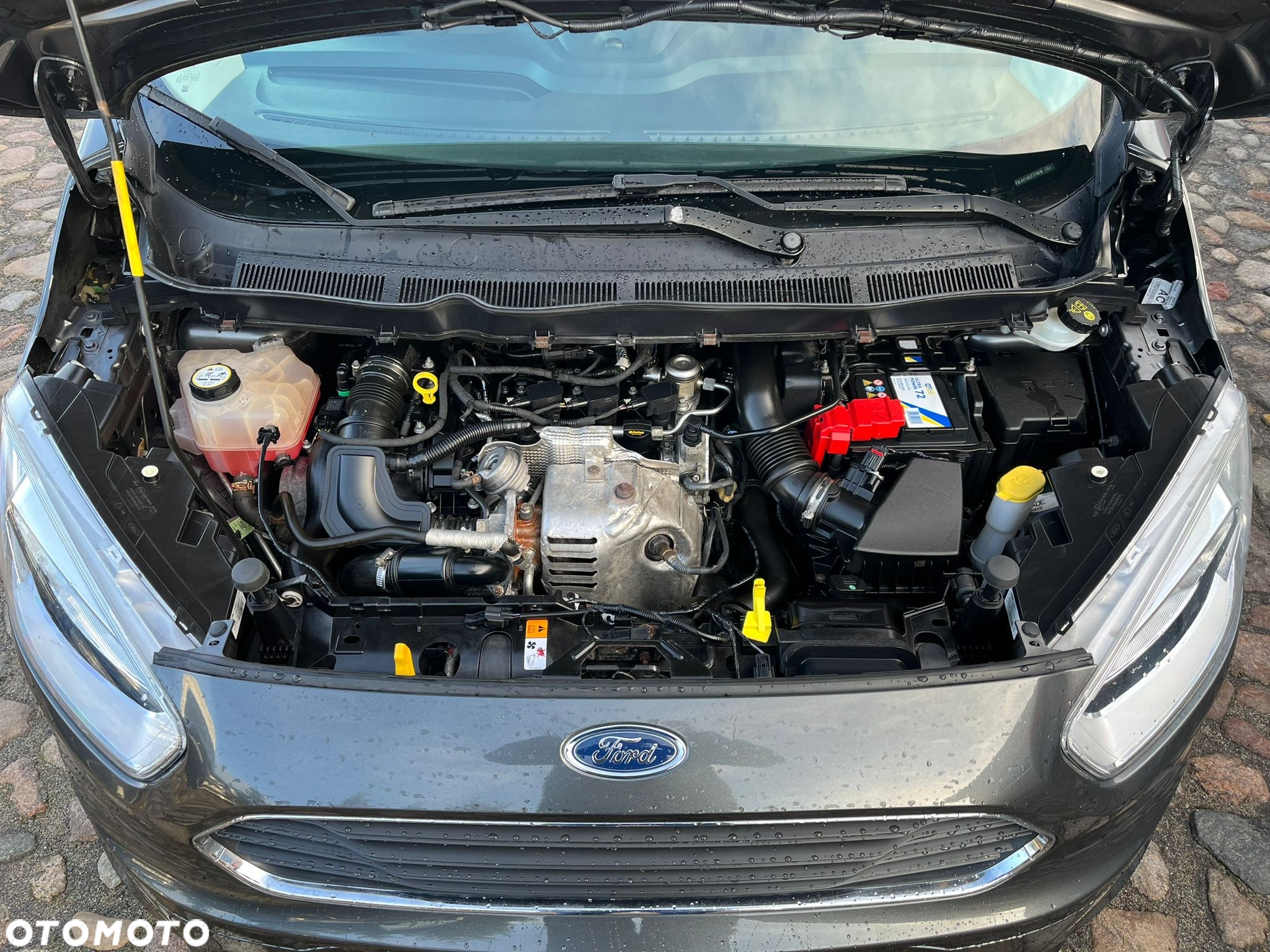 Ford Tourneo Courier 1.0 EcoBoost Ambiente - 19