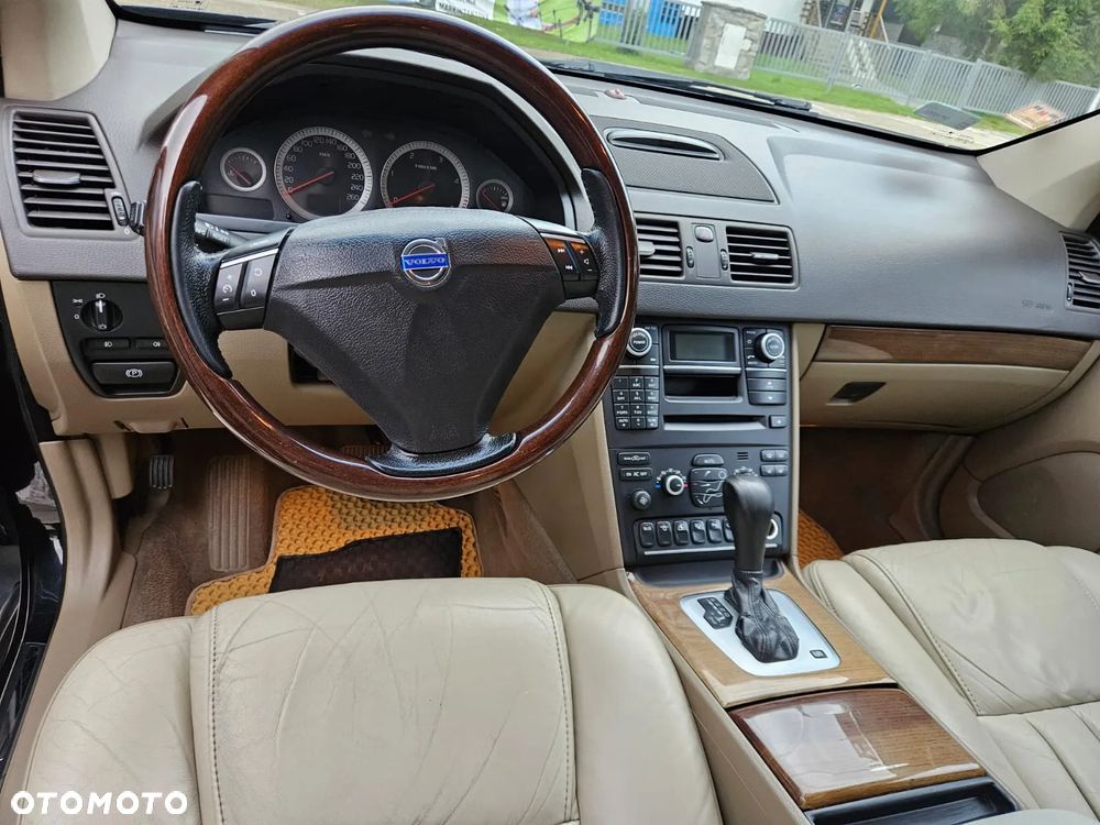 Volvo XC 90 D5 AWD Executive - 21