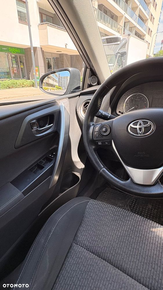Toyota Auris 1.6 Premium Comfort - 5