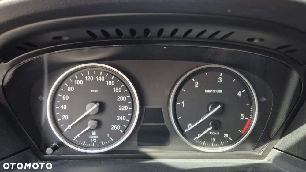 BMW Seria 5 520d - 9