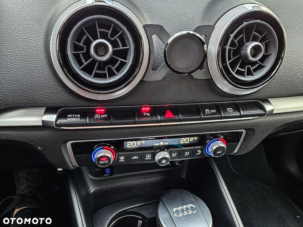 Audi A3 Limousine 1.6 TDI Sport - 15