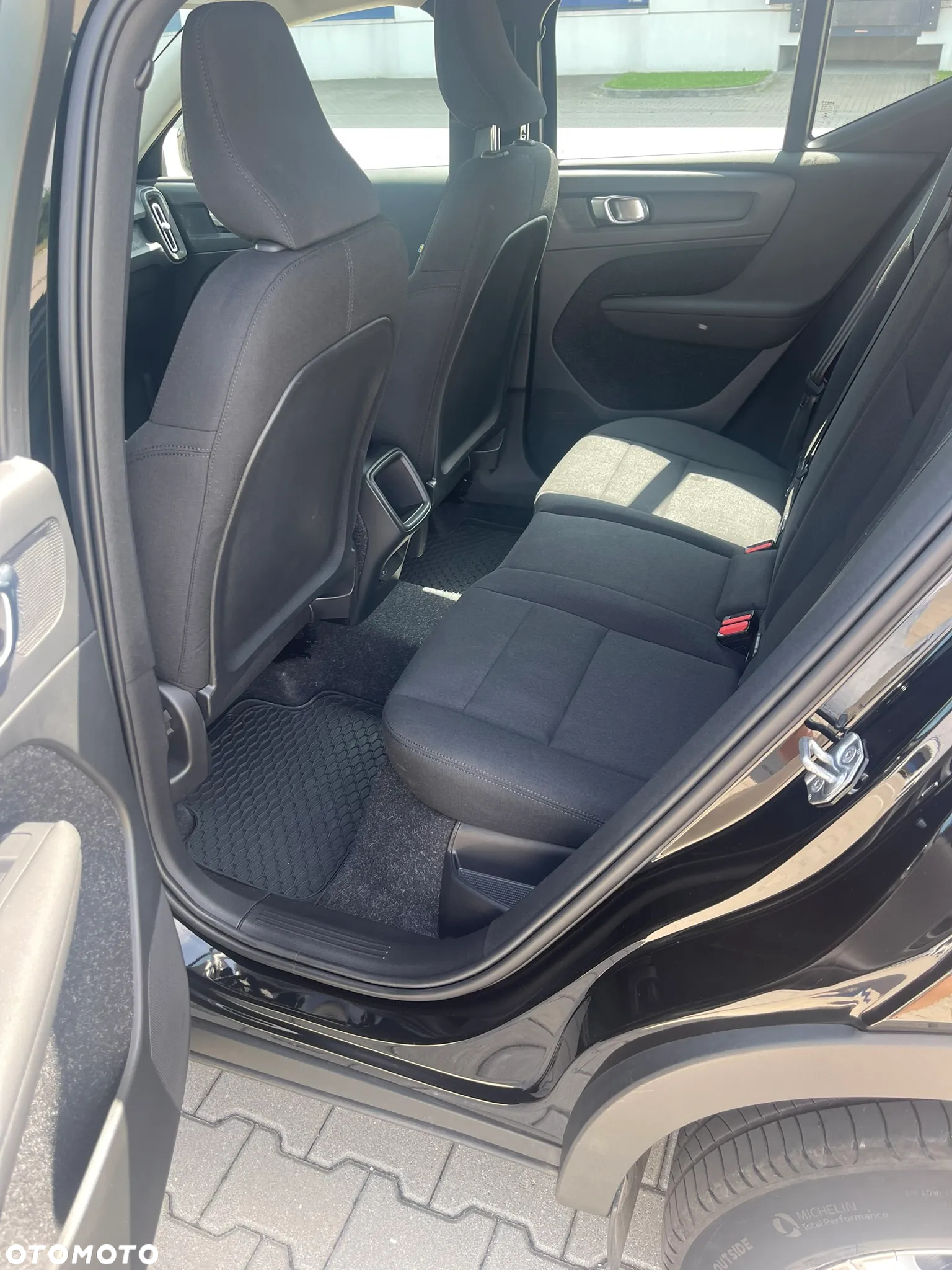 Volvo XC 40 T2 Momentum Core - 17