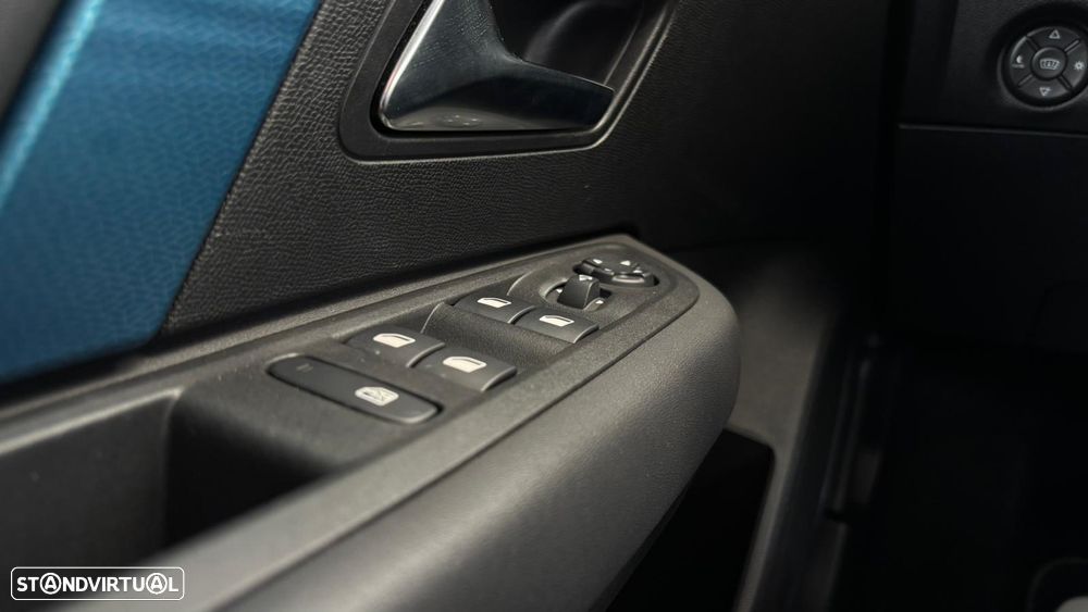 Citroën e-C4 50 kWh Shine - 16