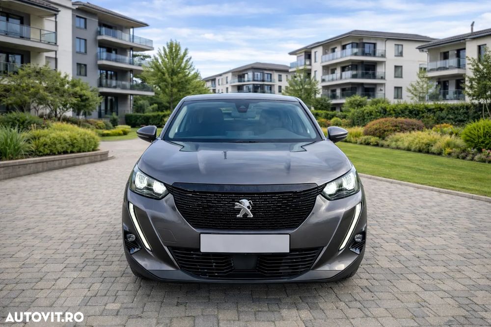 Peugeot 2008 PureTech 130 EAT8 Allure Pack - 4