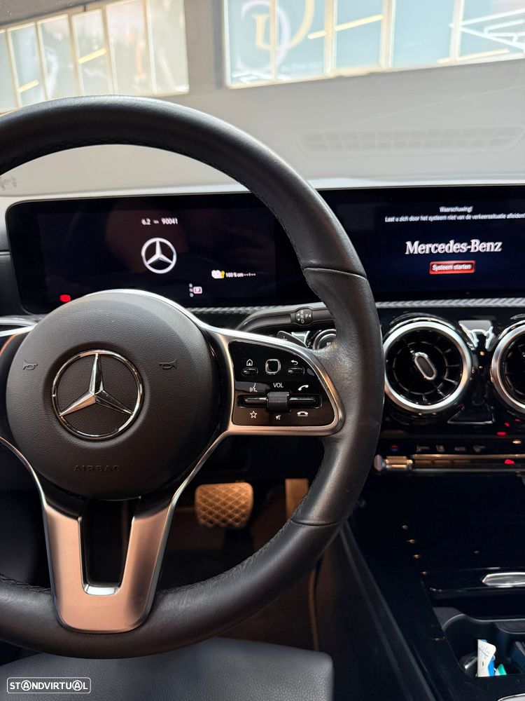 Mercedes-Benz CLA 250 e 8G-DCT Progressive - 12