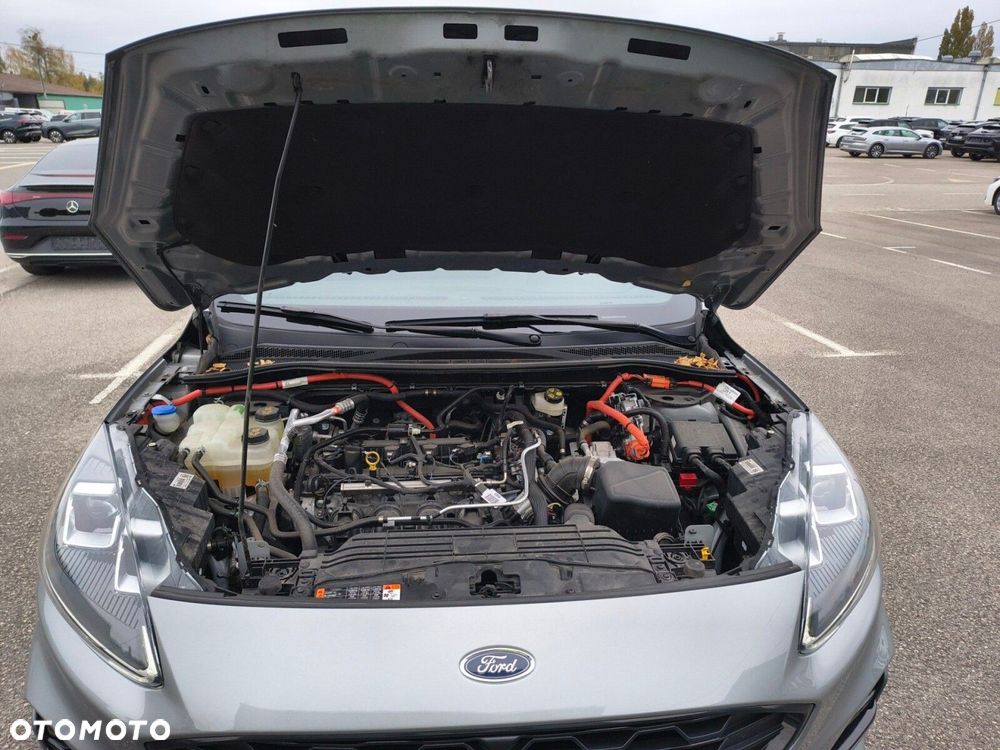 Ford Kuga - 20