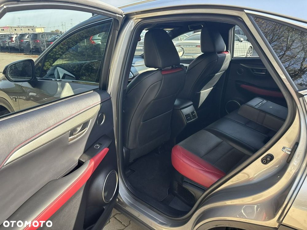 Lexus NX 300h E-FOUR F SPORT - 20
