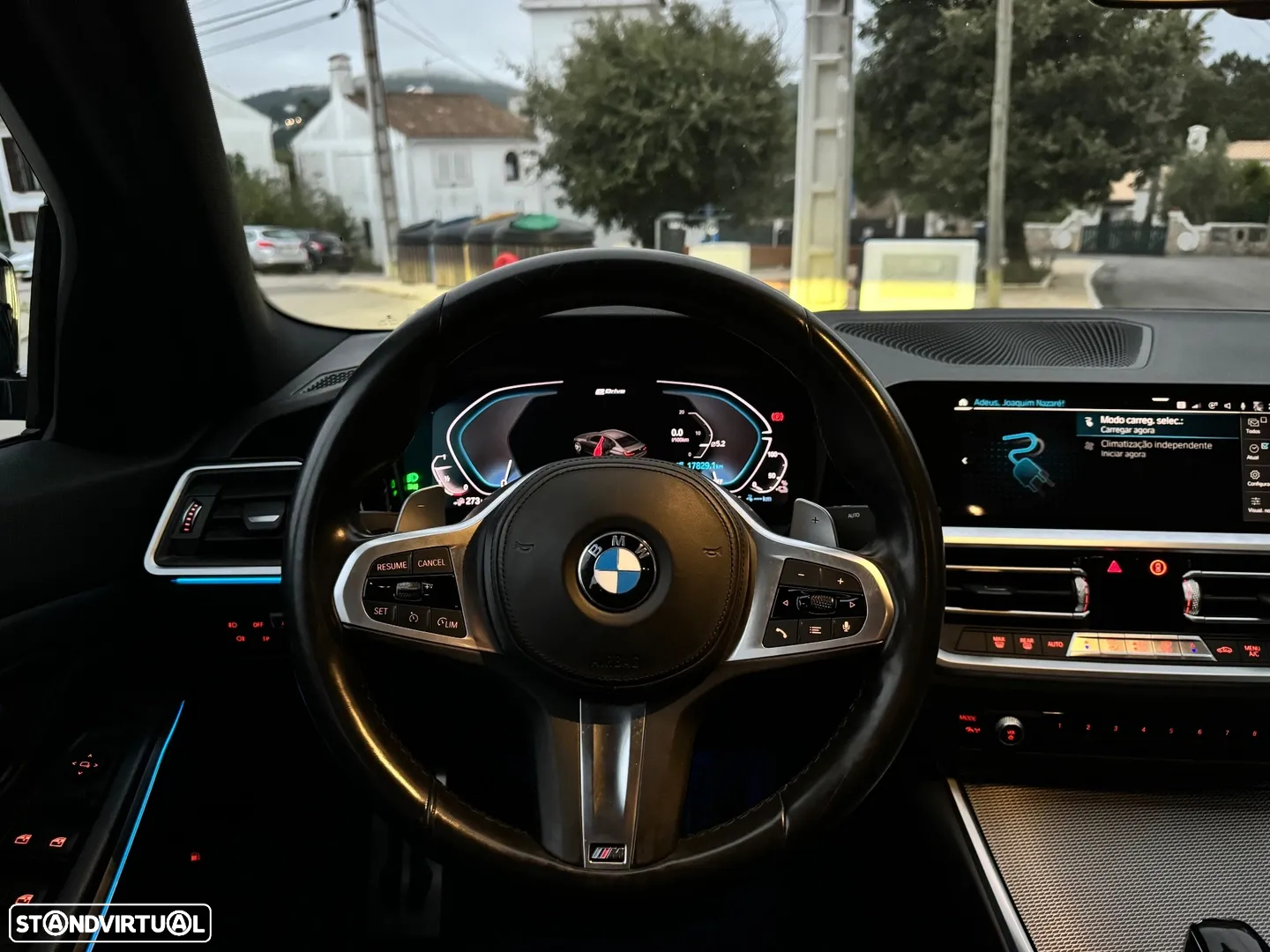 BMW 330 e Pack 50 anos M Auto - 16