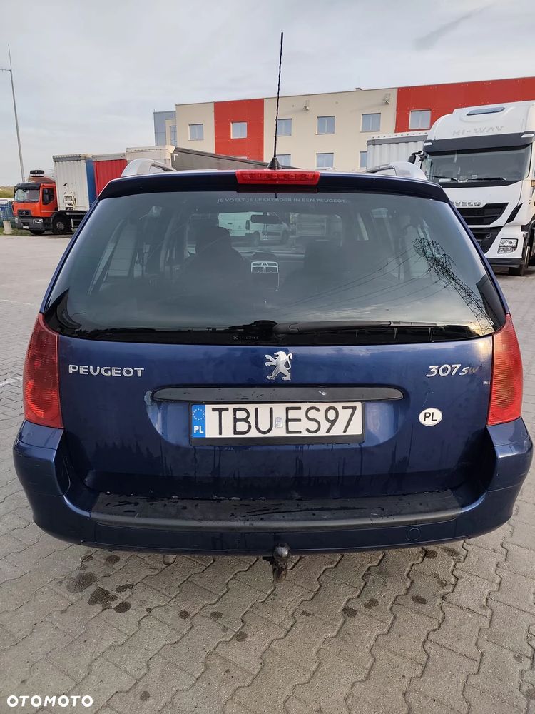 Peugeot 307 1.6 - 6