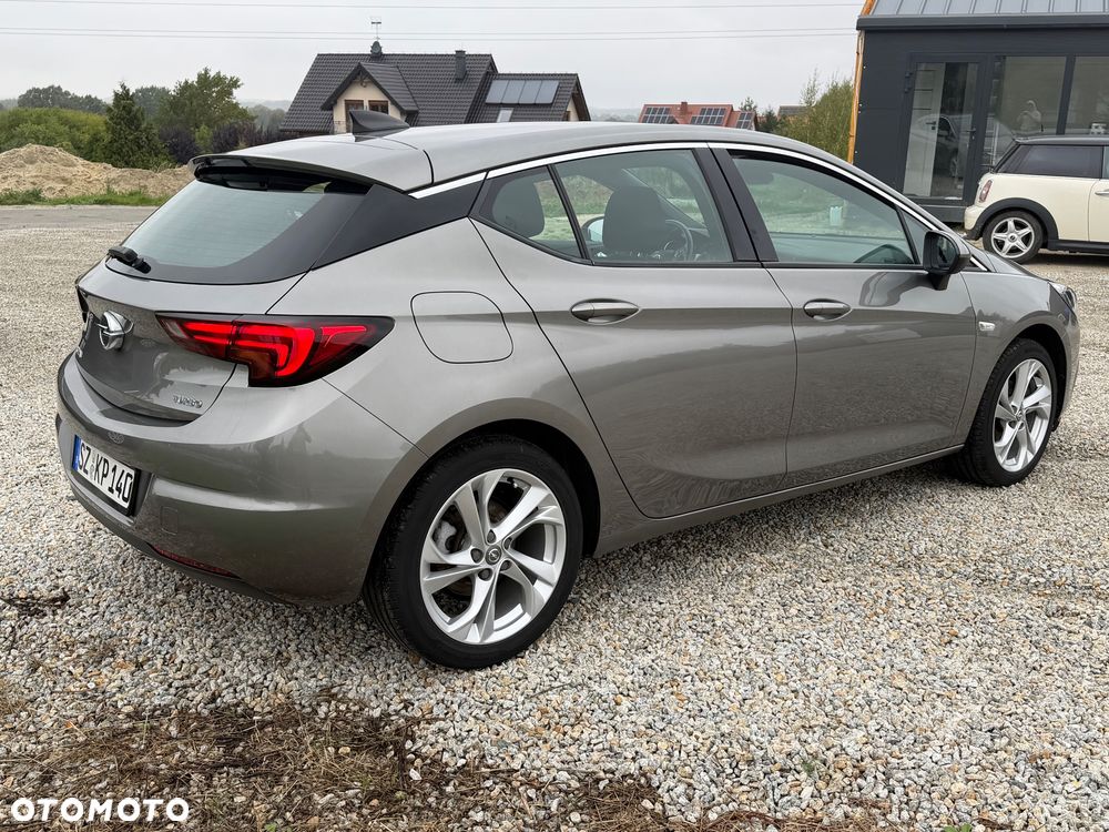 Opel Astra 1.4 Turbo Innovation - 10