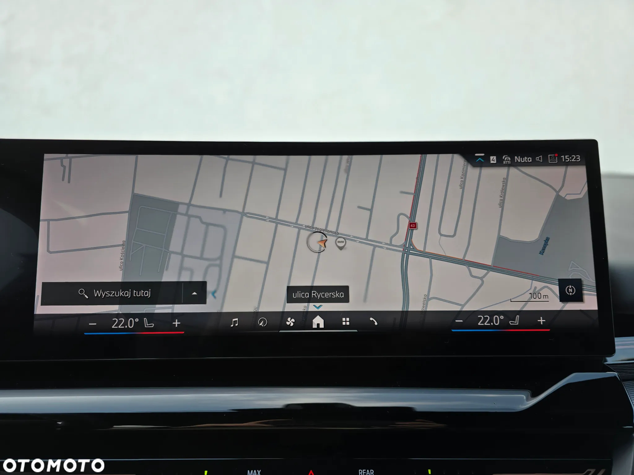 BMW Seria 5 520d xDrive - 15