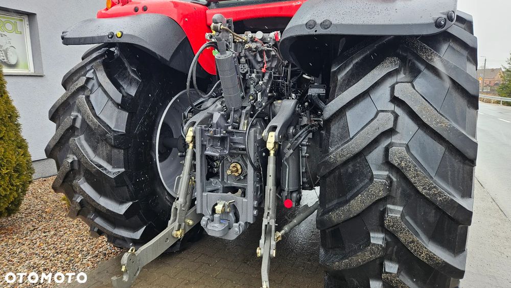 Massey Ferguson 7724 - 15