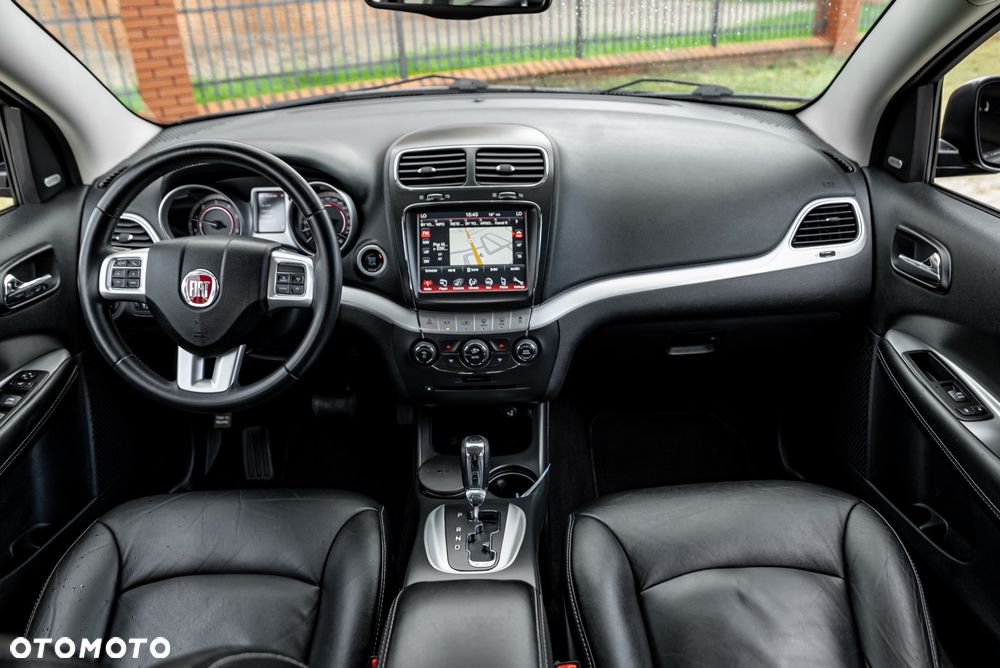 Fiat Freemont 2.0 Multijet 16V DPF Automatik Allrad Lounge - 26