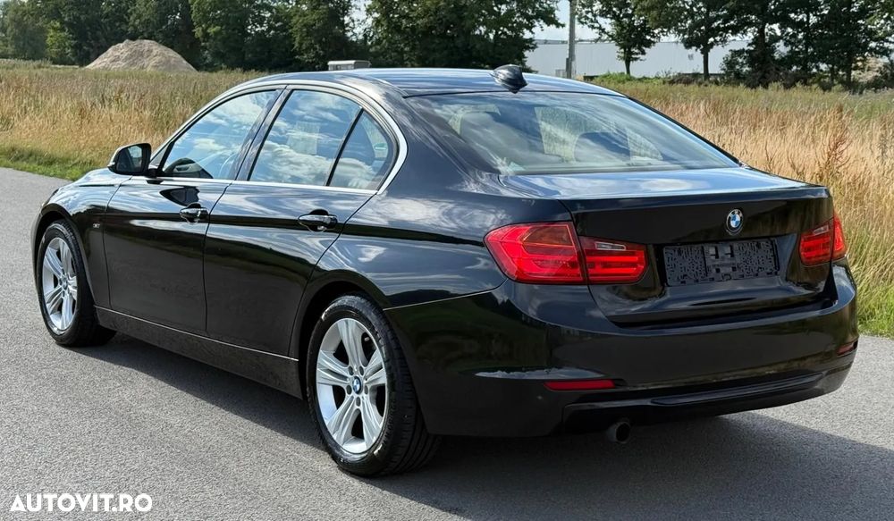 BMW Seria 3 320i Efficient Dynamics Edition Sport Line - 6