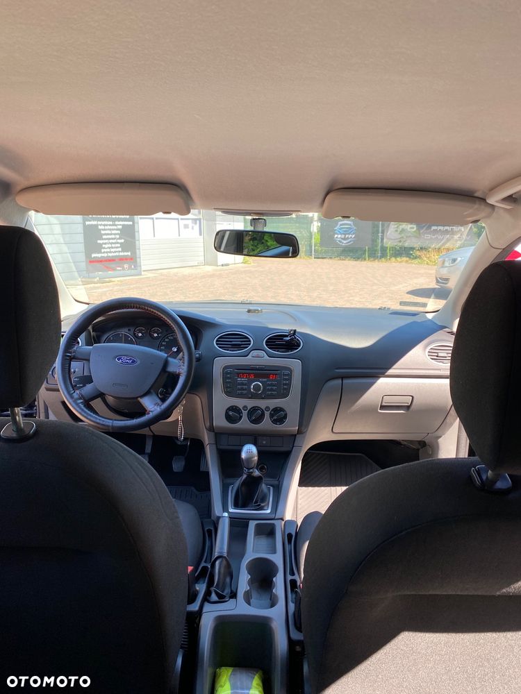 Ford Focus 1.6 TDCi Amber X - 13