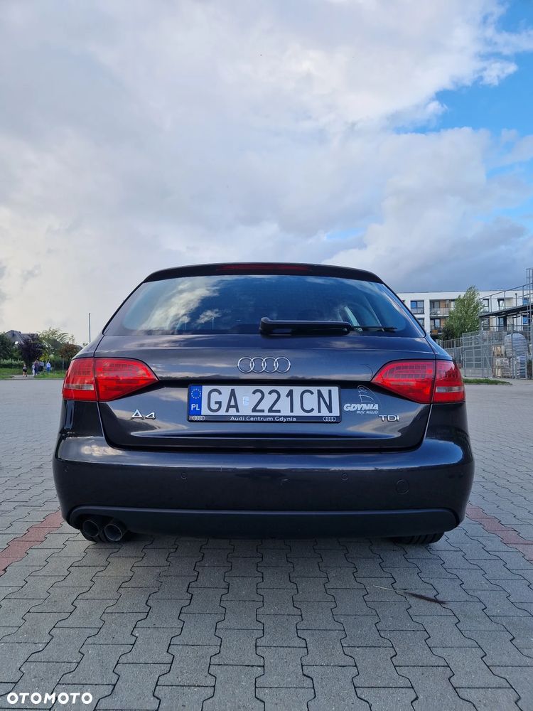 Audi A4 Avant - 7