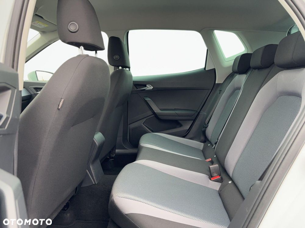 Seat Arona - 14
