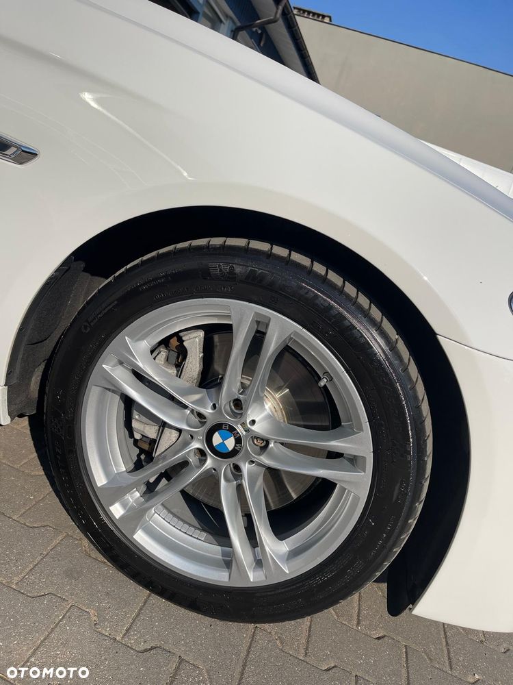 BMW Seria 5 535d xDrive - 11