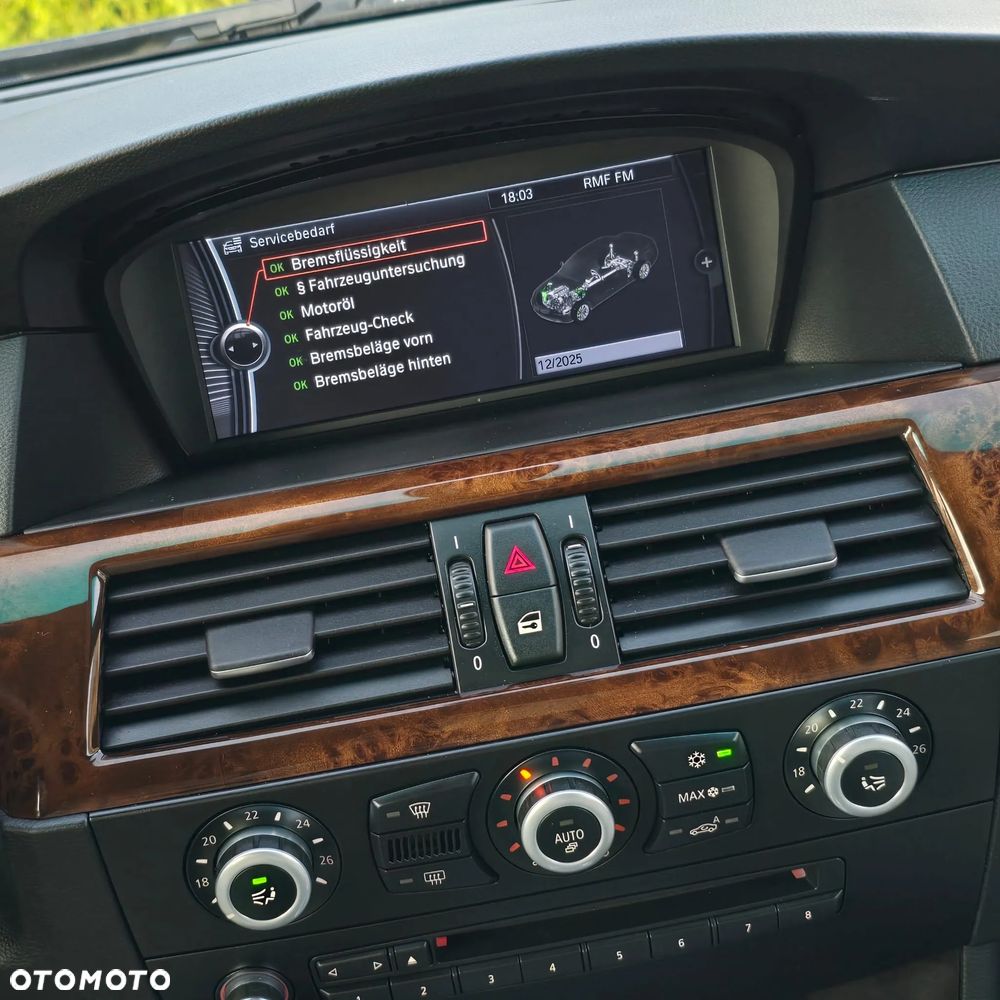 BMW Seria 5 530d Sport-Aut Edition Sport - 38