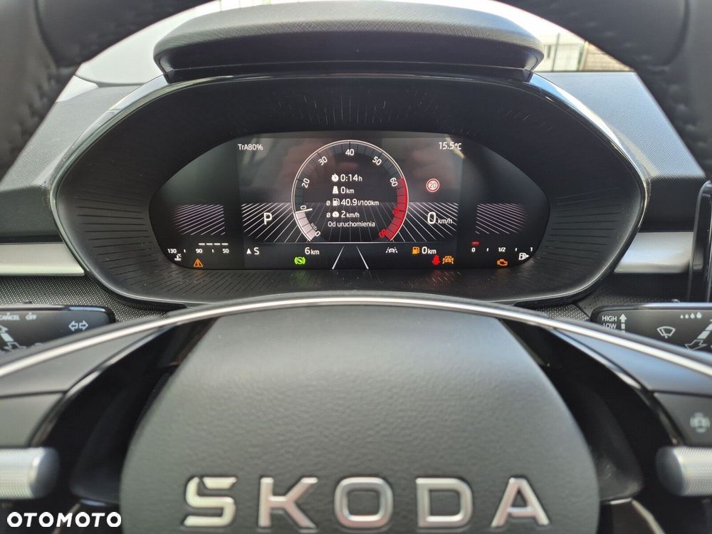 Skoda Fabia 1.0 TSI Drive DSG - 25
