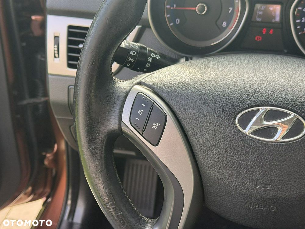 Hyundai i30 - 19