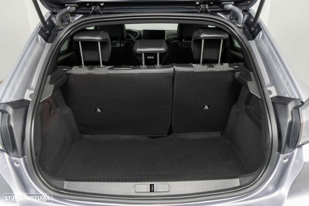 Peugeot e-208 50 kWh GT - 14