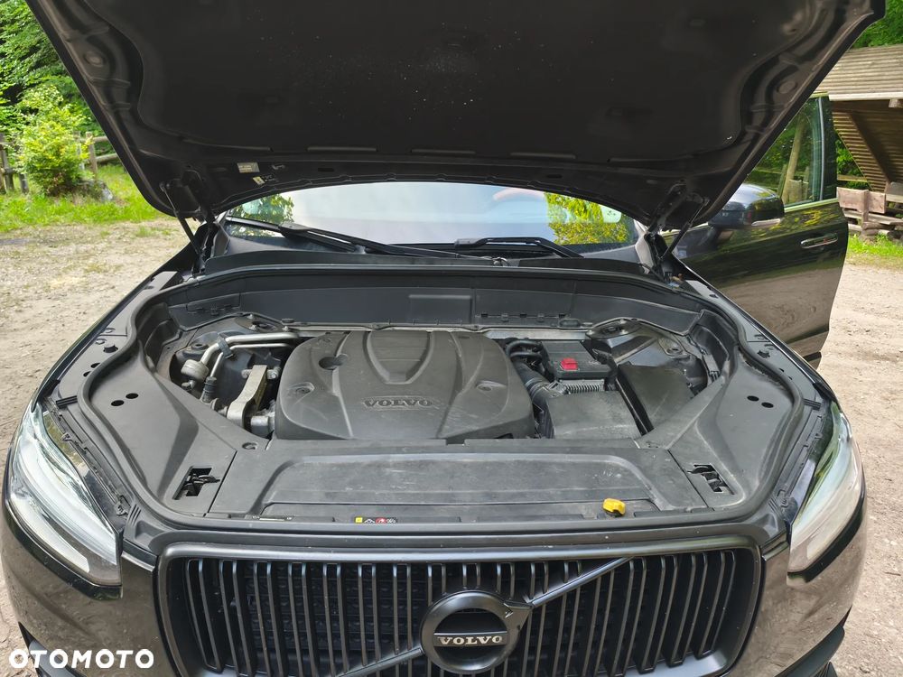 Volvo XC 90 - 4