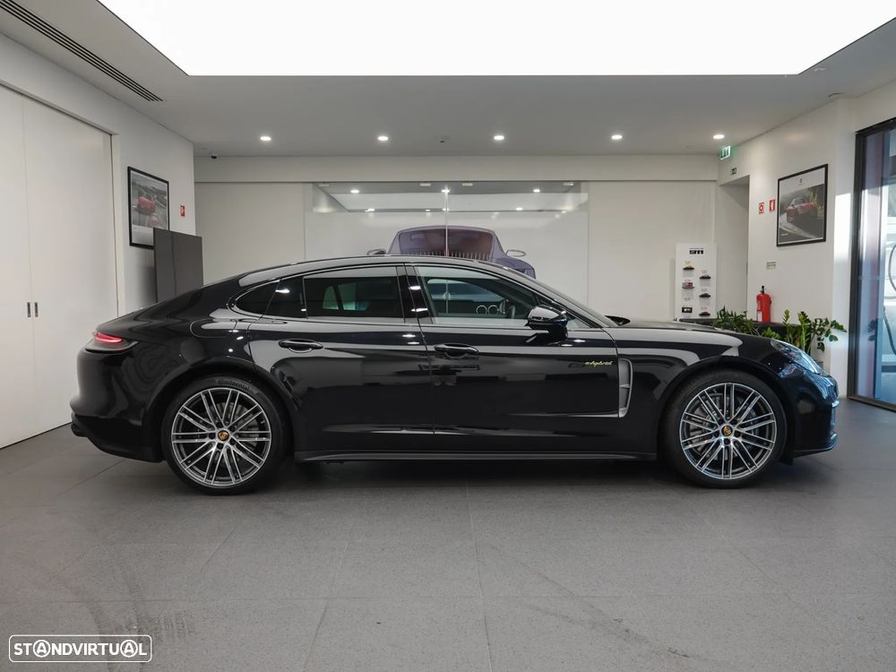 Porsche Panamera 4 E-Hybrid Platinum Edition com PDLS - 12