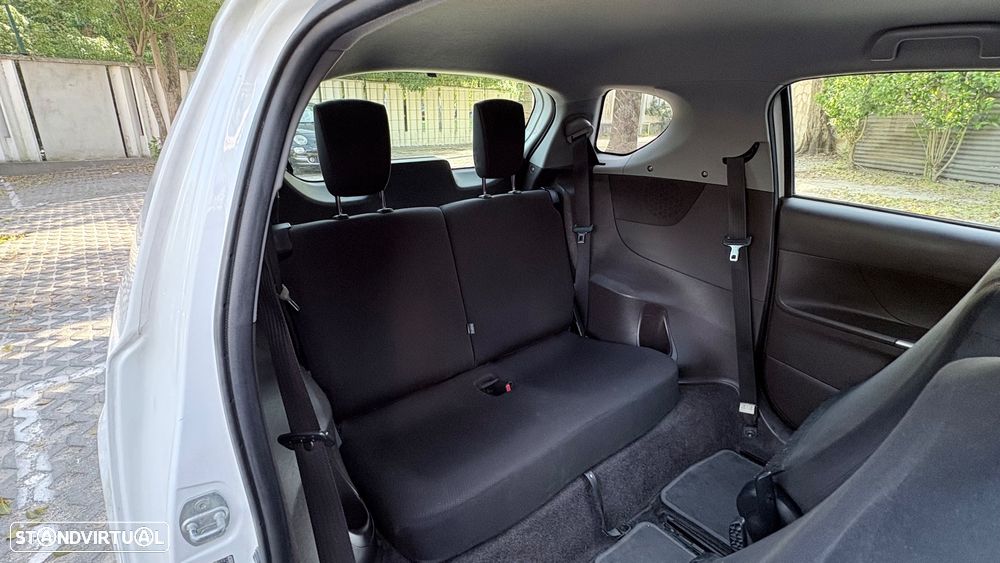 Toyota iQ 1.0 - 4