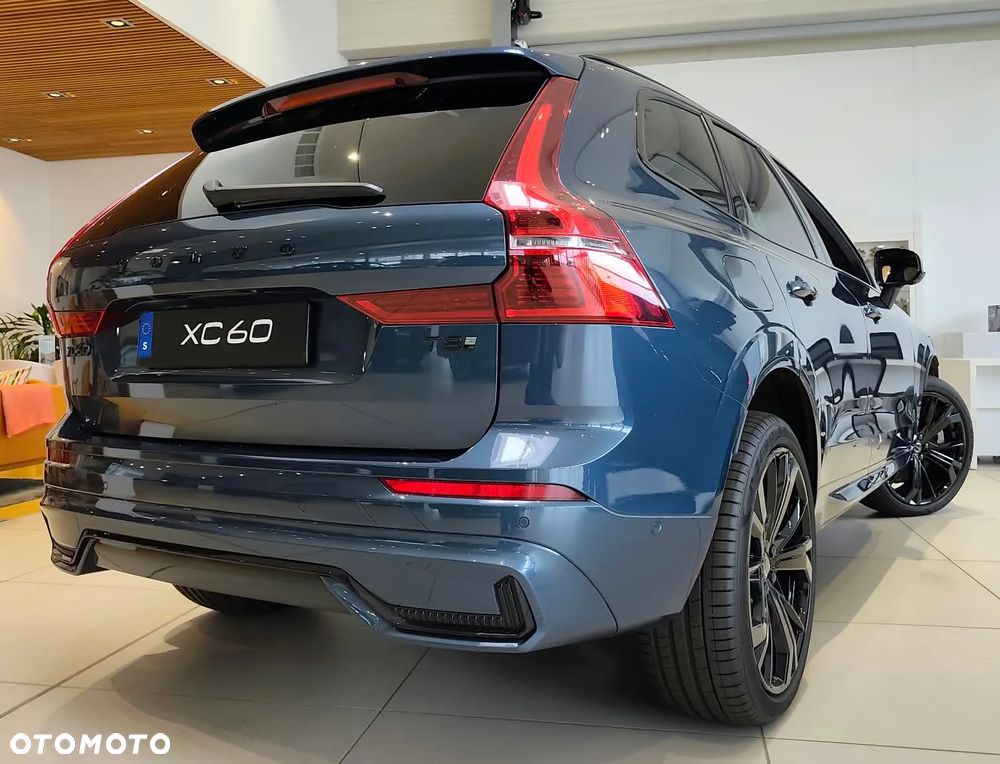 Volvo XC 60 T8 Plug-In Hybrid AWD Ultimate Black Edition - 9