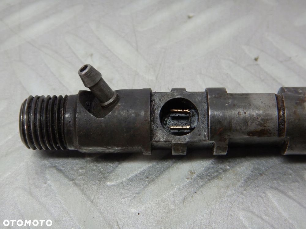 Wtrysk Wtryskiwacz Ssang Yong Rodius I 04-13 2.7 XDI A6650170221 EJBR04401D - 3